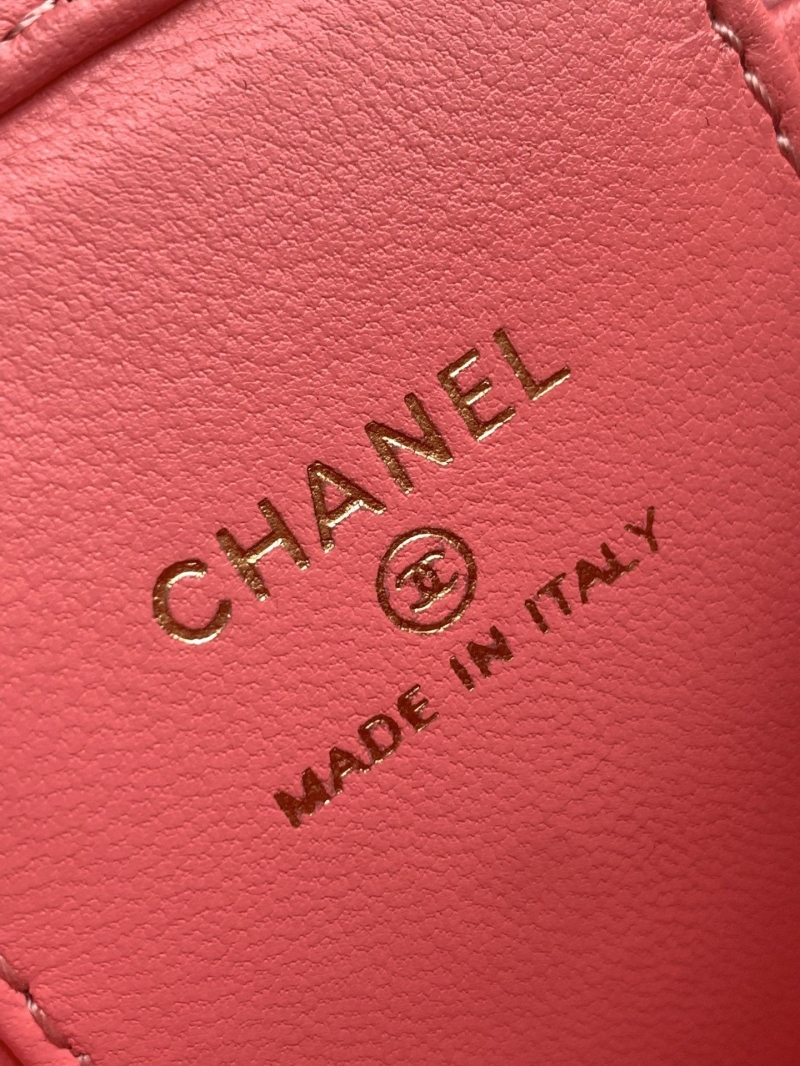 Ch**el cosmetic bags